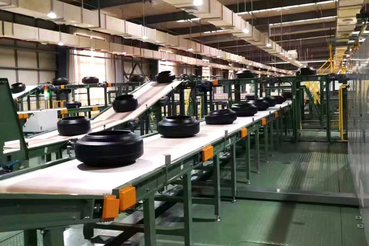 Industrial Conveyor Systems for Tire Manufacturing Plants